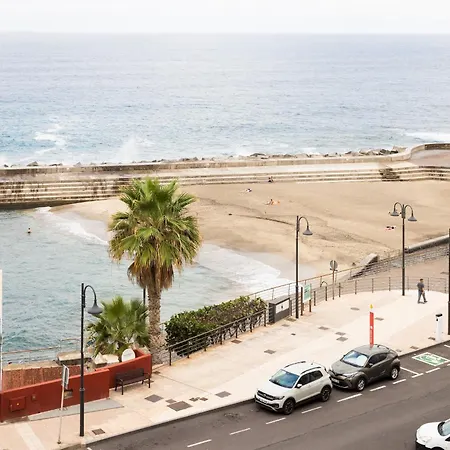 아파트 Apartamento Piscinas Naturales 바하마르